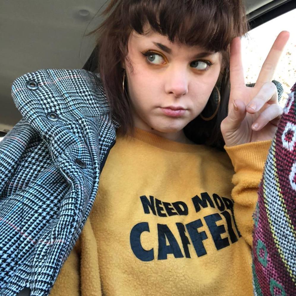 Meet your Posher, Cass